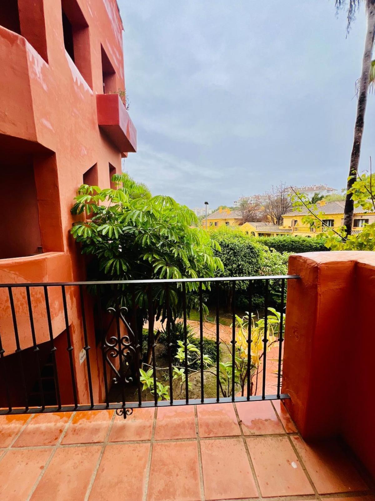Apartment Alicate & Luxury Monteros *